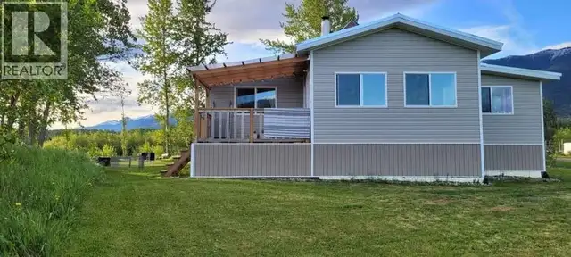 3325 GARRETT ROAD McBride, British Columbia in Houses for Sale in Quesnel - Image 4