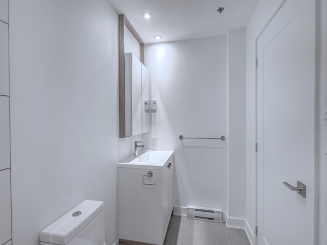 3.5-1 bedroom condo for rent-Apartments GRIFFINTOWN-McCord in Long Term Rentals in City of Montréal - Image 10