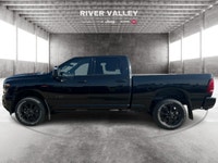 ALLOY WHEELS, NAVIGATION SYSTEM, HEATED FRONT SEATS, HEATED STEERING WHEEL, ADAPTIVE CRUISE CONTROL,... (image 5)