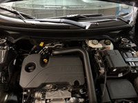 Experience the perfect blend of professional-grade utility and modern efficiency in this refined com... (image 7)