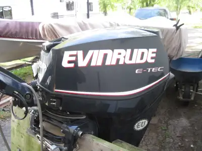 My E-tec 25 is in close to mint condition.. unfortunately I've changed boats and now require a longs...