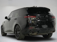 This 2023 Land Rover Range Rover Sport Dynamic SE P400 is a local Ontario vehicle with remaining man... (image 4)