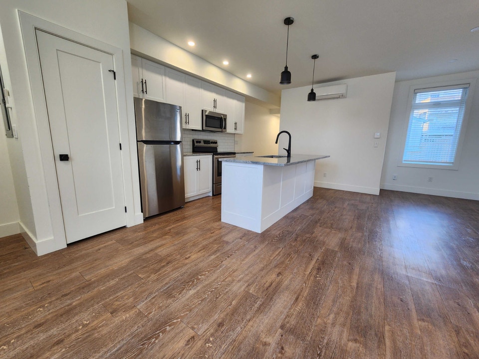262 Wellington St Unit 1 – Executive 2‑Bedroom Apartment 2