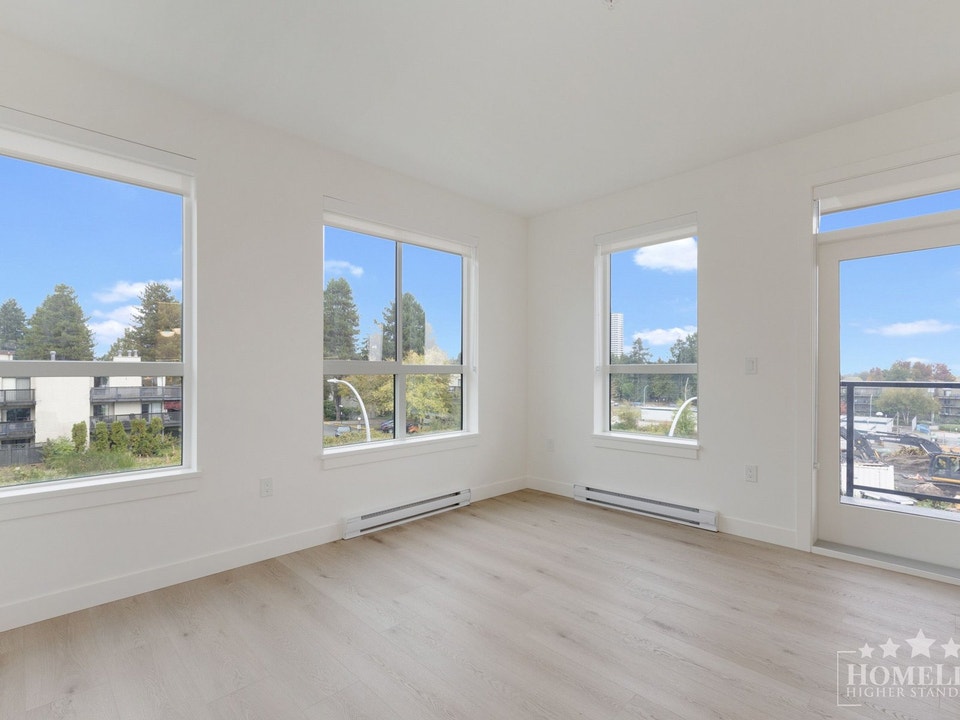 Modern 2 Bedroom, 2 Bathroom Condo for Rent in Guildford, Surrey | Long ...