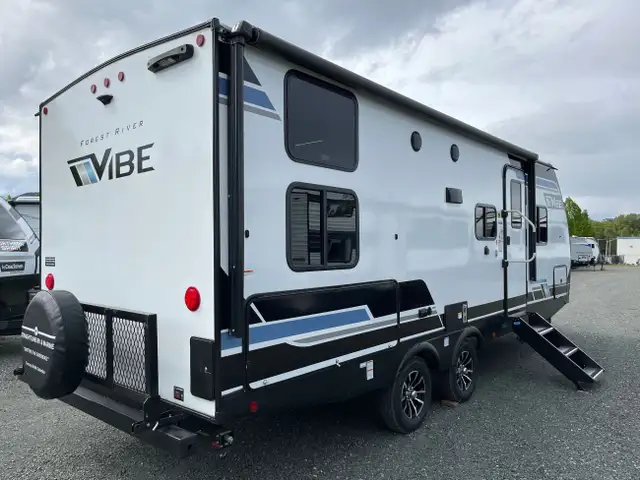 2025 Forest River VIBE in Travel Trailers & Campers in Terrace - Image 4