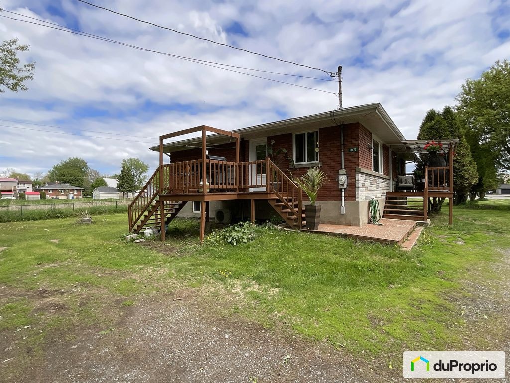 $345,000 - Bungalow for sale in Bécancour (Ste-Angèle) — photo 1