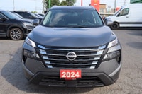 CLEAN CARFAX ACCIDENT FREE WELL MAINTAINED AWD Experience The Perfect Blend of Style And Performance... (image 1)
