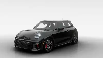 Découvrez ce superbe MINI John Cooper Works 3 Portes neuf, un véhicule au sommet de la performance e...