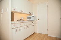 One bedroom Apartment available on Arcola st, Esterhazy IDEAL FOR SHORT TERM CONTRACTORS - A home aw... (image 4)