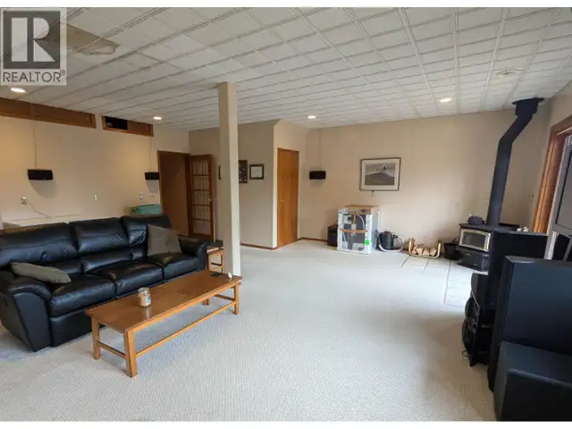 8516 BLUFF ROAD Telkwa, British Columbia in Houses for Sale in Smithers - Image 8