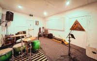 Private Monthly rehearsal room available at Corner of St-Jacques