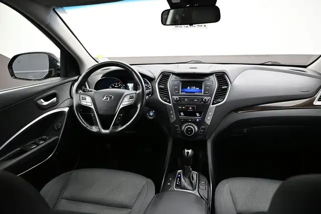 2017 Hyundai Santa Fe PREFERRED HEATED SEATS | BACKUP CAMERA | A in Cars & Trucks in Dartmouth - Image 25