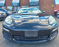 2014 Porsche Panamera S E-Hybrid Experience luxury, performance, and efficiency all in one stunning... (image 6)