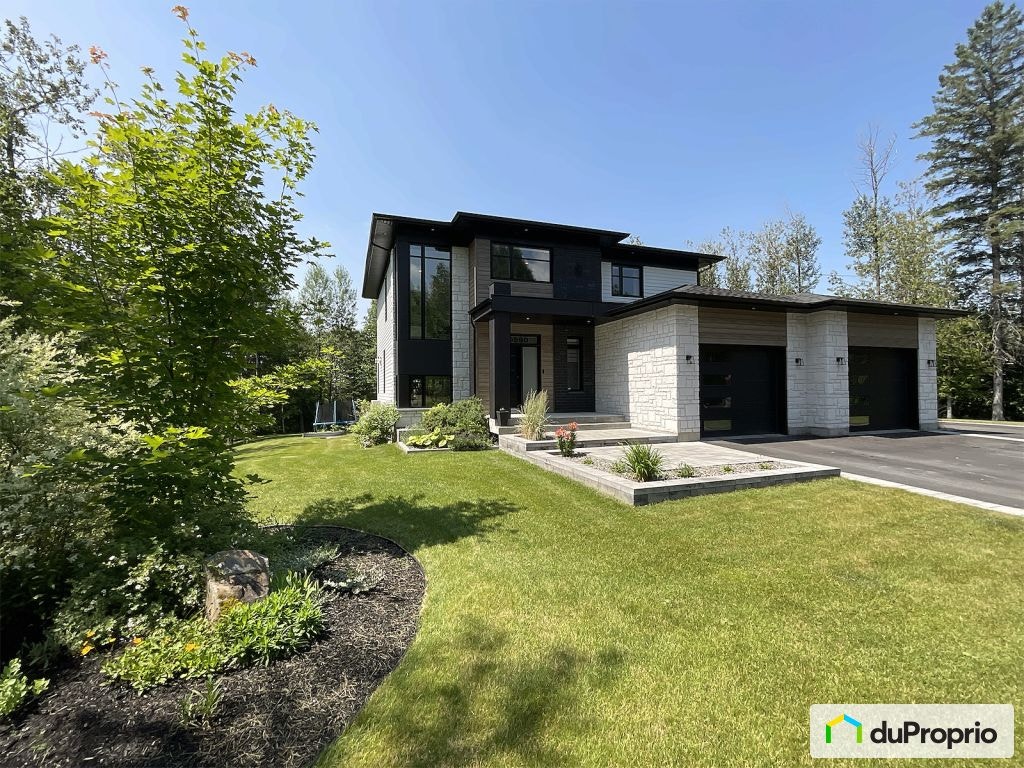 28e avenue — photo 1