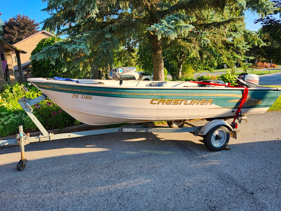 Crestliner Angler 14ft Fishing Boat | Powerboats & Motorboats ...