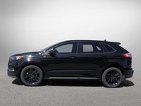This Ford Edge boasts a Intercooled Turbo Premium Unleaded I-4 2.0 L/122 engine powering this Automa... (image 7)