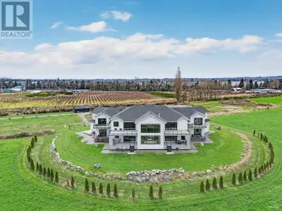 Welcome to your urban retreat! Rare opportunity to own nearly 18 acres in Pitt Meadows! This charmin...