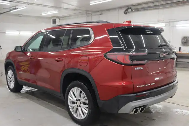 2025 GMC Acadia Elevation64722756687875124