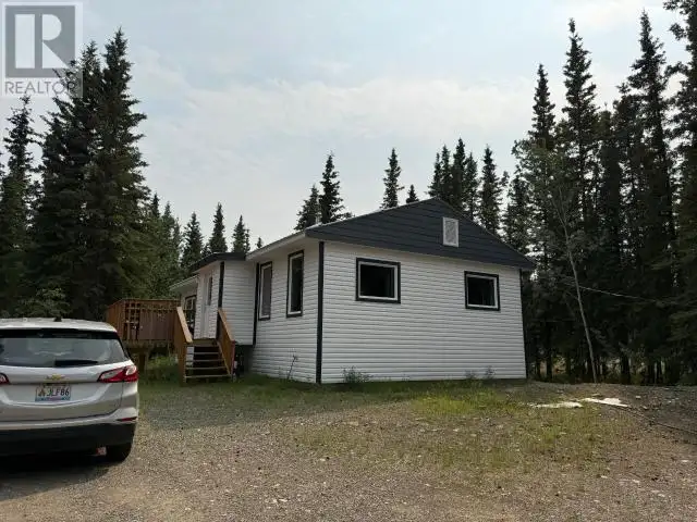104 GUDER DRIVE Carmacks, Yukon in Houses for Sale in Whitehorse - Image 3