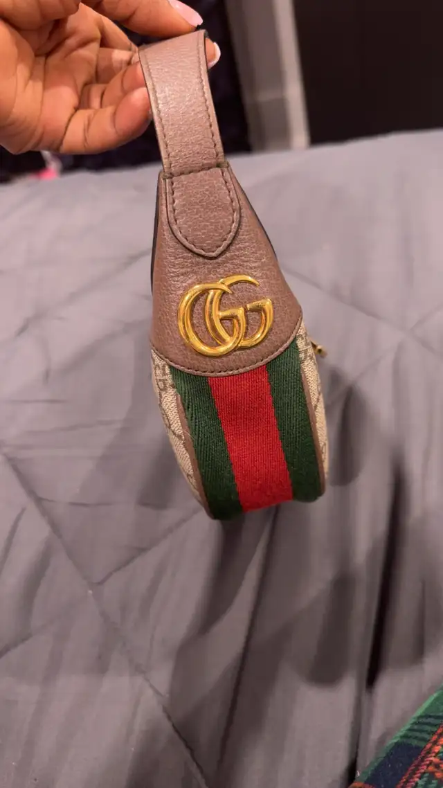 Authentic Gucci Ophidia bag in Women's - Bags & Wallets in City of Toronto - Image 4