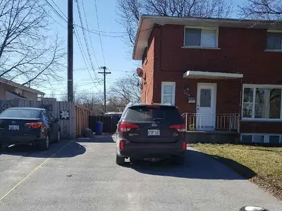 Address: 344 Palace Road Rent: $725/month (utilities included) Available: May 1, 2026 Searching for...