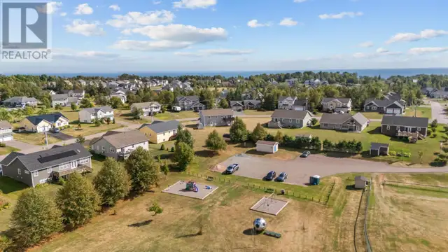 73 BONAVISTA Avenue Stratford, Prince Edward Island in Houses for Sale in Charlottetown - Image 40