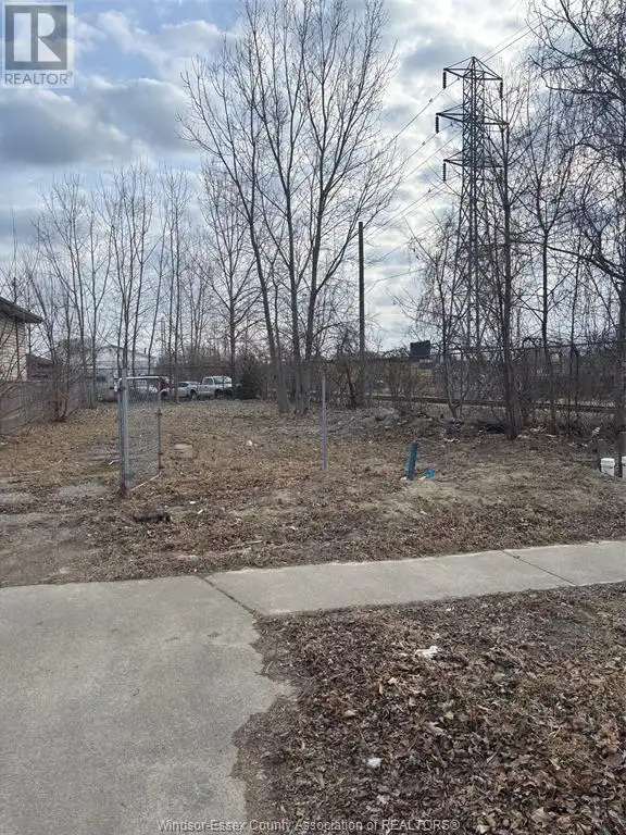 844 BRIDGE AVENUE Windsor, Ontario628666619434261214