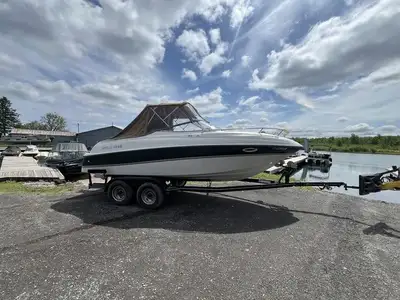 1998 Four Winns 225 Sundowner Cuddy Condition: Pre-Owned Year: 1998 Make: Four Winns Model: 225 Sund...