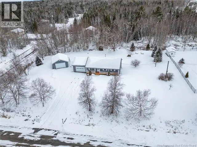 64 Thompson Avenue Burton, New Brunswick in Houses for Sale in Fredericton - Image 12