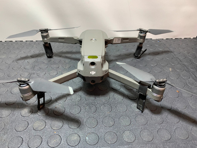 DJI Mavic 2 Pro Drone in Hobbies & Crafts in Nanaimo - Image 4
