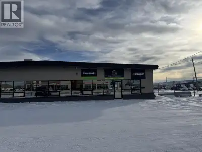 Location, location, location! With frontage right on 100 Ave, you can check great advertising off! Z...
