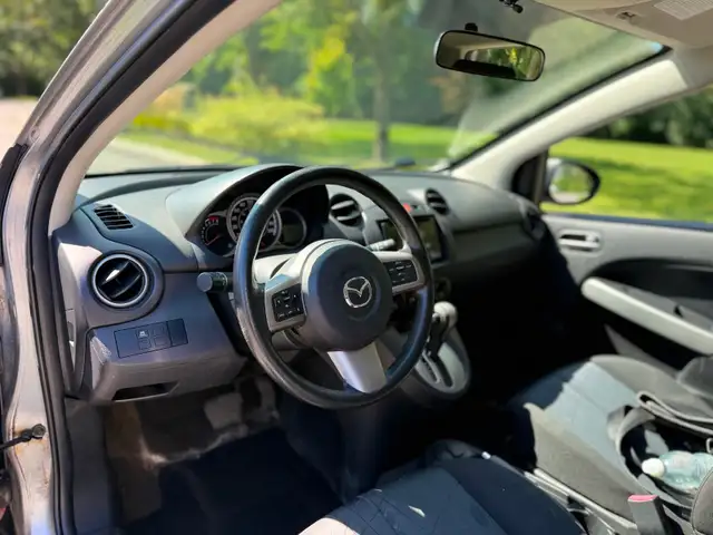 Mazda Mazda 2579217435563151366