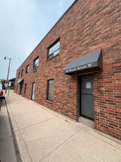 Bachelor Unit for Rent – Downtown Tillsonburg