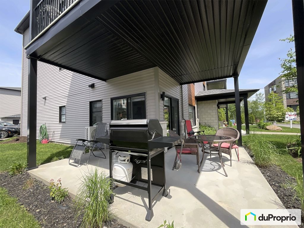 $374,900 - Condominium for sale in Granby — photo 2