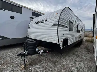 2026 Sun Lite 25DB Dual-Axle Family Travel Trailer The 2026 Sun Lite 25DB combines family-friendly v...