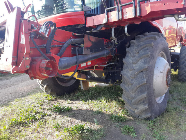 PARTING OUT: Case IH 7010 Combine (Parts/Salvage) in Other in Saskatoon - Image 3