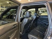 **SPRING SPECIAL!** 80TH ANNIVERSARY EDITION, FEATURING : V6 POWERED, 4X4, PANORAMIC ROOF, SELECTERR... (image 8)
