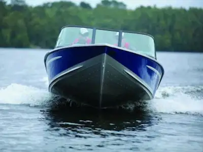 2026 Alumacraft Classic 165 Sport . .