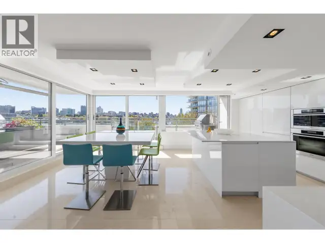 606 1288 MARINASIDE CRESCENT Vancouver, British Columbia in Condos for Sale in Vancouver - Image 9