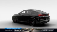 La conception audacieuse du *BMW X6 M60i 2026 *est indéniable. Du toit de type coupé au profil cisel... (image 1)