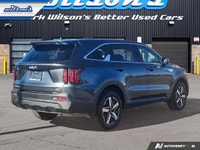 Come see this 2023 Kia Sorento LX+ CarPlay | Android Auto | Heated Seats | Cruise Control | Rear Cam... (image 4)