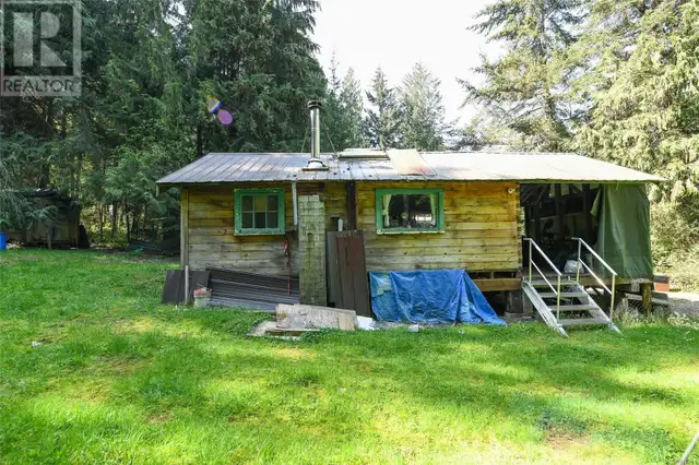 123 Baynes Dr Fanny Bay, British Columbia in Houses for Sale in Comox / Courtenay / Cumberland - Image 10