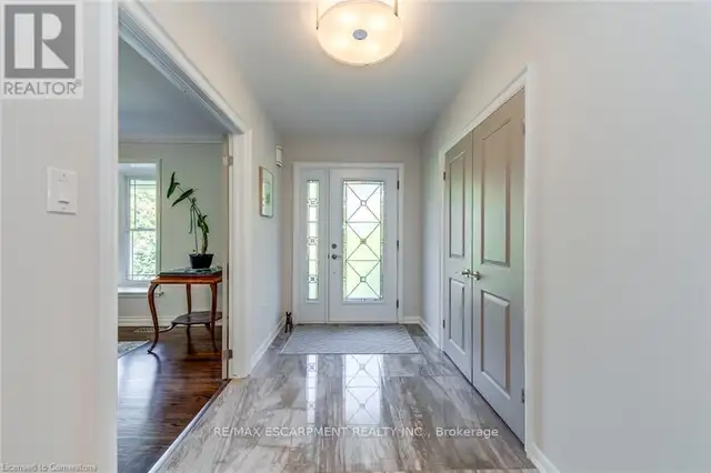 4306 LAKESHORE ROAD Burlington (Shoreacres), Ontario62863320566913124