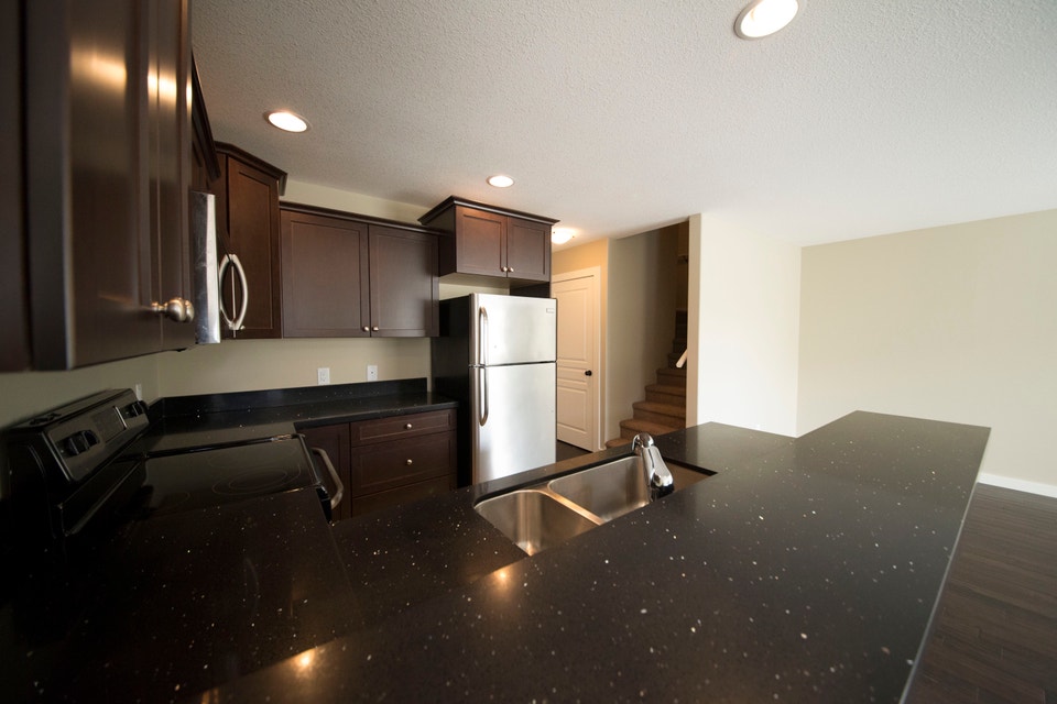 Breahill Townhouse with Garage 3