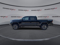 // ACCIDENT FREE!! // // SINGLE OWNER! // This 2023 Toyota Tacoma TRD Sport Double Cab 4WD is a clea... (image 4)