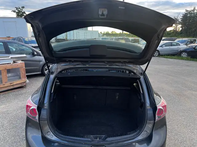 2010 Mazda3 Automatic6068459952891699212