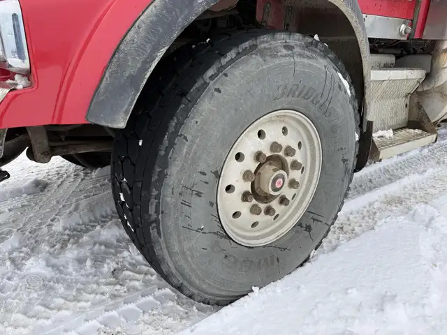 2006 KENWORTH T800 in Heavy Trucks in Saskatoon - Image 24