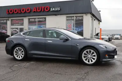 ACCCIDENT FREE CLEAN CARFAX Looking For A Luxury Sports Car That Won't Get Stolen, Look No More !! T...