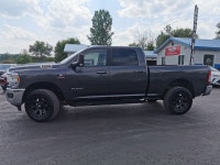 • Power_Steering • Power_Brakes • Power_Windows • Power_Seat • Power_Mirrors • Power_Locks • Keyless... (image 1)