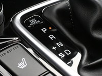 Android Auto / Apple CarPlay, Leather, Heated Seats and so much more!! Kijiji Engine: 4 Cylinder Eng... (image 9)